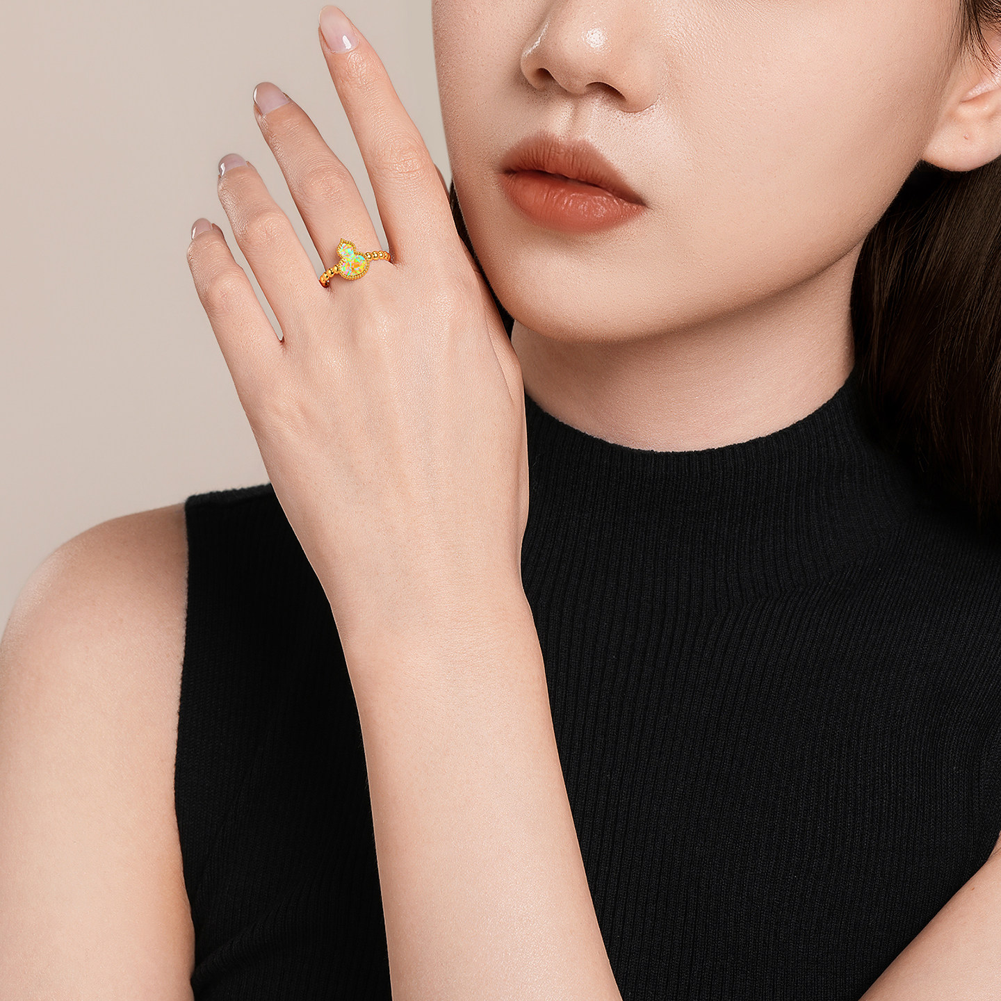 Chaohongji Rainbow Gold Symphony Gourd Gold Ring Pure Gold Women's Ring Flashing Crushed Ice Birthday Gift Pricing