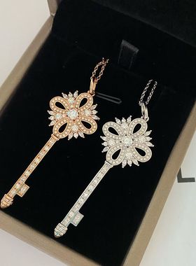 莫桑石时尚钥匙项链轻奢