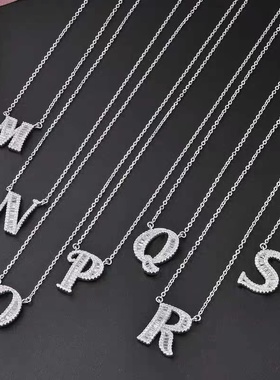 字母项链方梯镶钻短款锁骨链