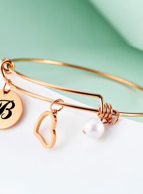 新款亚马逊数字钛钢手镯爱心珍珠不锈钢26字母玫瑰金手镯