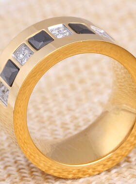 新款欧美个性简约12MM镶钻18K金不锈钢戒指锆石情侣对戒女