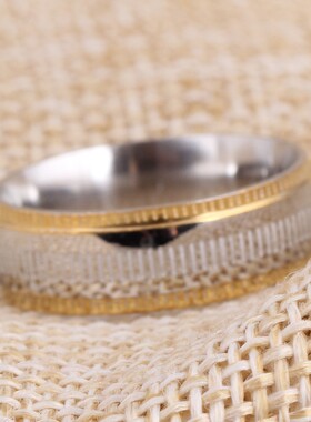 新款厂家 欧美简约8MM双色电镀条纹个性时尚不锈钢潮流百搭戒指女