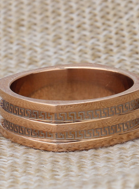 时尚风女士现货钛钢戒指