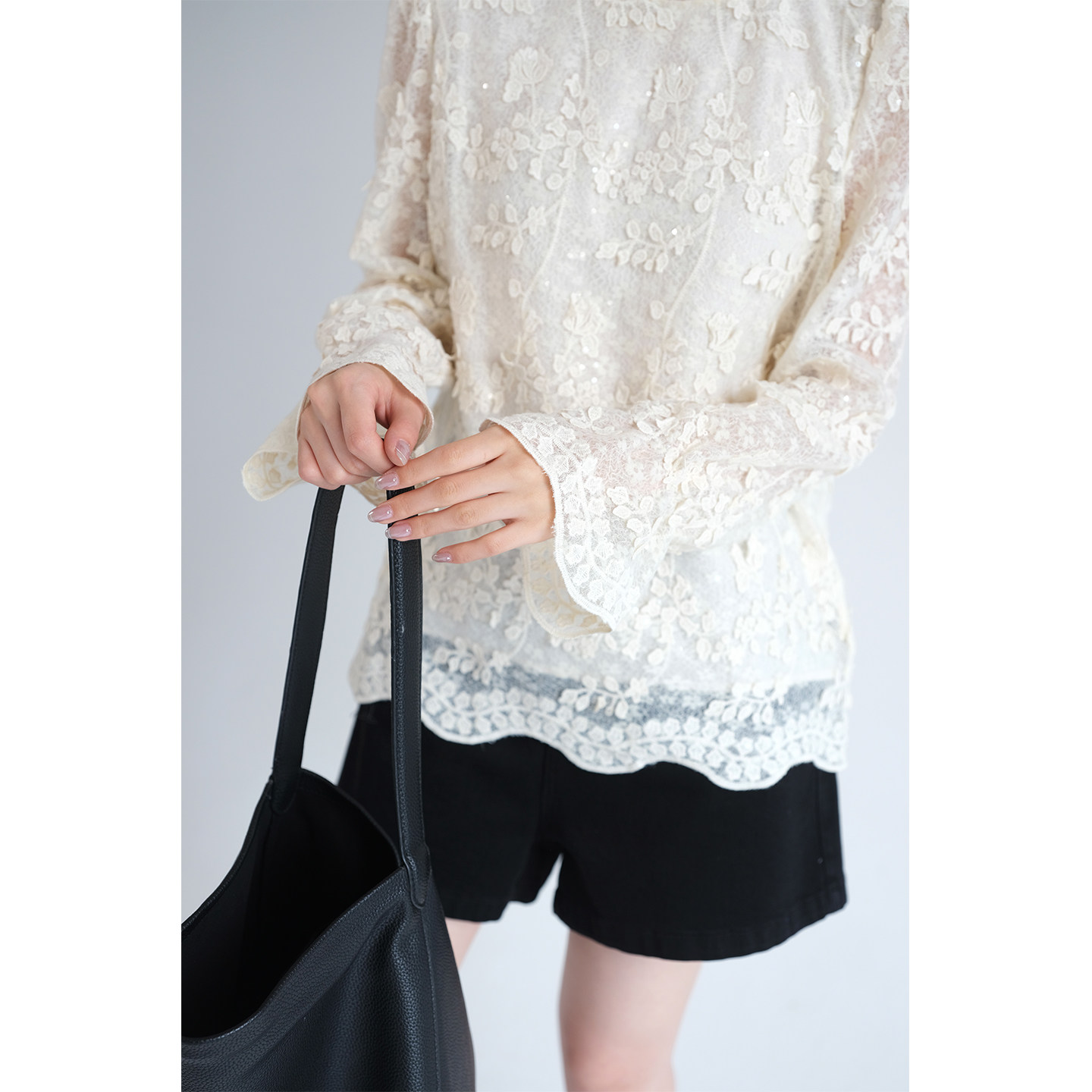 蓝若水大码女装2026春季新款亮片立体刺绣蕾丝衫胖mm法式轻奢上衣,淘宝优惠券,粉丝福利购,淘宝优惠卷