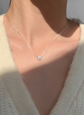闪钻锆石心形四叶草吊坠项链小众女ins风锁骨链轻奢感新款饰品
