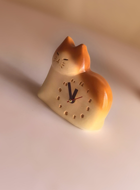 可爱卡通小猫咪座钟表