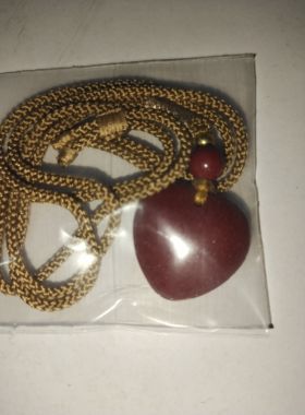本命年，招财纳福。好运常伴。百分之九十九朱砂含量