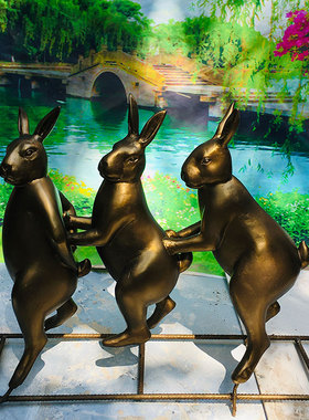 定制卡通手拉手小兔子雕塑玻璃钢