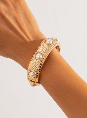 欧美夸张ins风光面不规则手环 跨境bracelet设计感镶珍珠弹簧手镯