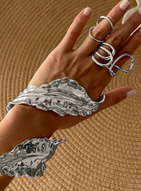 金属欧美风树叶缠绕夸张开口宽手镯 冷淡小众几何仿真手环饰品女
