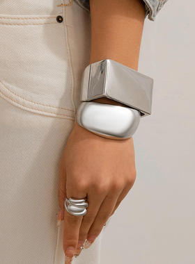 欧美跨境饰品个性方形弹簧开口光面手镯 夸张镜面合金几何ins手饰