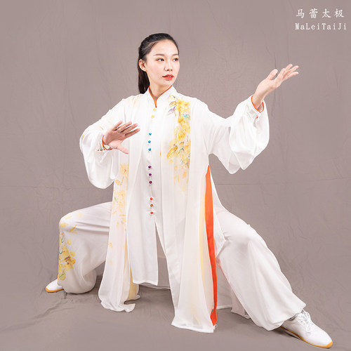 马蕾太极春蕾太极服练功服男女表演服比赛服装彩绘太极服一树花香 - 图1