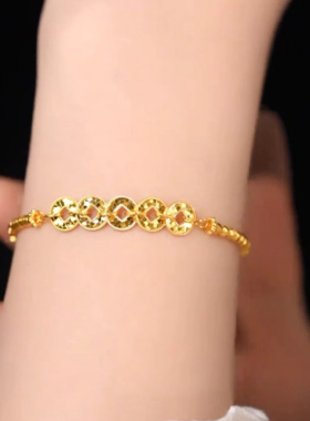 金色碎碎冰耳环金色碎碎冰耳环