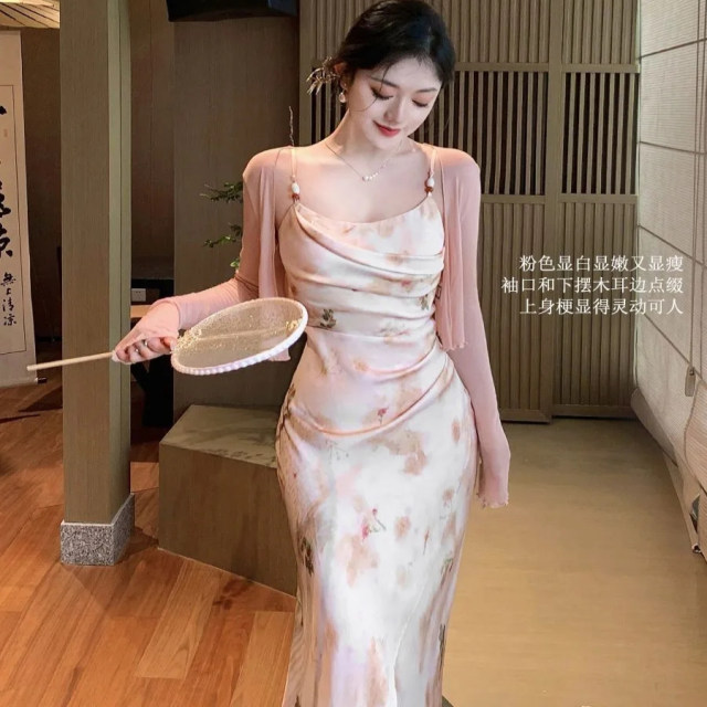 ເສື້ອກັນ ໜາວ ຜ້າໄຫມປ້ອງກັນແສງແດດຂອງແມ່ຍິງໃນລະດູຮ້ອນຂອງແມ່ຍິງທີ່ມີແຂນຍາວບາງໆ