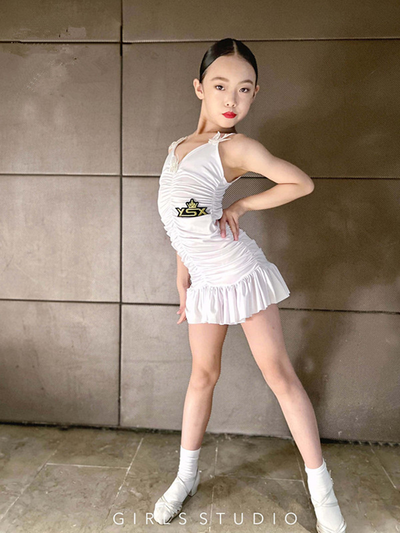 夏季新款儿童拉丁舞练功服女连体蝴蝶装饰练习套装白色简约演出服 - 图3