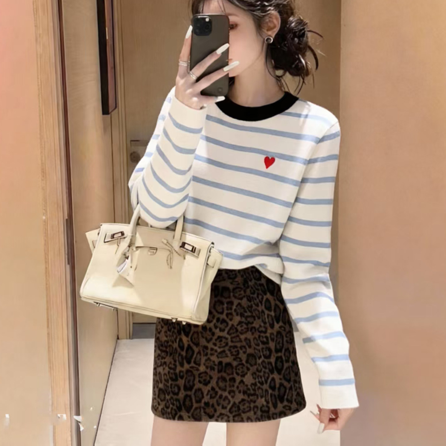 拉夏贝尔Puella2025年冬季韩系撞色条纹针织衫女内搭打底修身上衣,淘宝优惠券,粉丝福利购,淘宝优惠卷