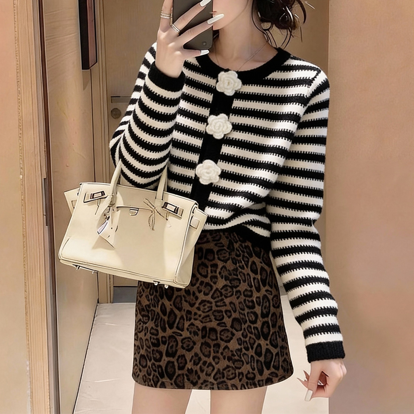 拉夏贝尔Puella高级感手工钩花条纹针织开衫女小香风毛衣外套上衣,淘宝优惠券,粉丝福利购,淘宝优惠卷