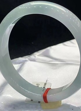 天然缅甸翡翠手镯女款冰种玉手镯浅绿色油青飘花冰透玉镯