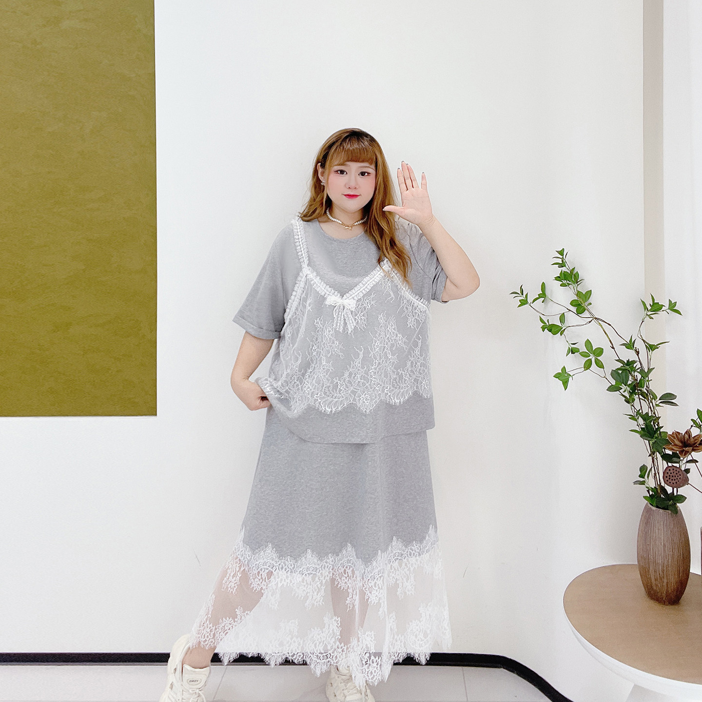 甜美风遮肉三件套装胖莹莹大码女装夏蕾丝吊带时尚T恤拼接半身裙,淘宝优惠券,粉丝福利购,淘宝优惠卷