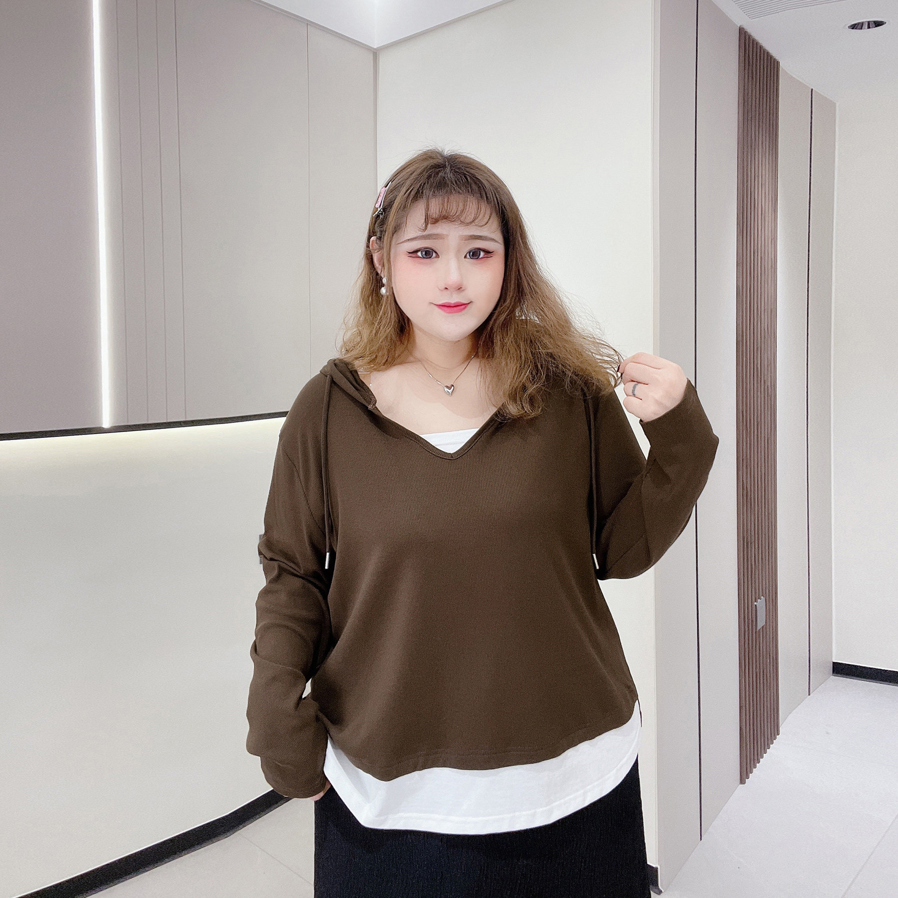 撞色假两件打底衫胖仙女莹莹大码女装胖mm春秋显瘦时髦连帽针织衫,淘宝优惠券,粉丝福利购,淘宝优惠卷