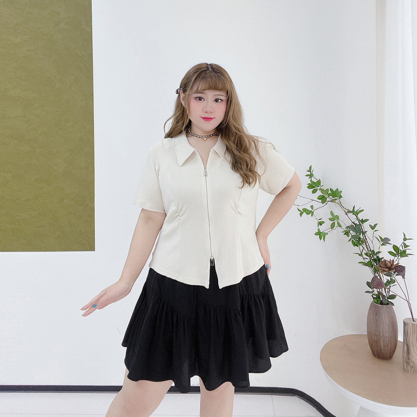 收腰显瘦休闲风上衣胖莹莹大码女装夏季polo领纯色短袖开叉T恤衫,淘宝优惠券,粉丝福利购,淘宝优惠卷