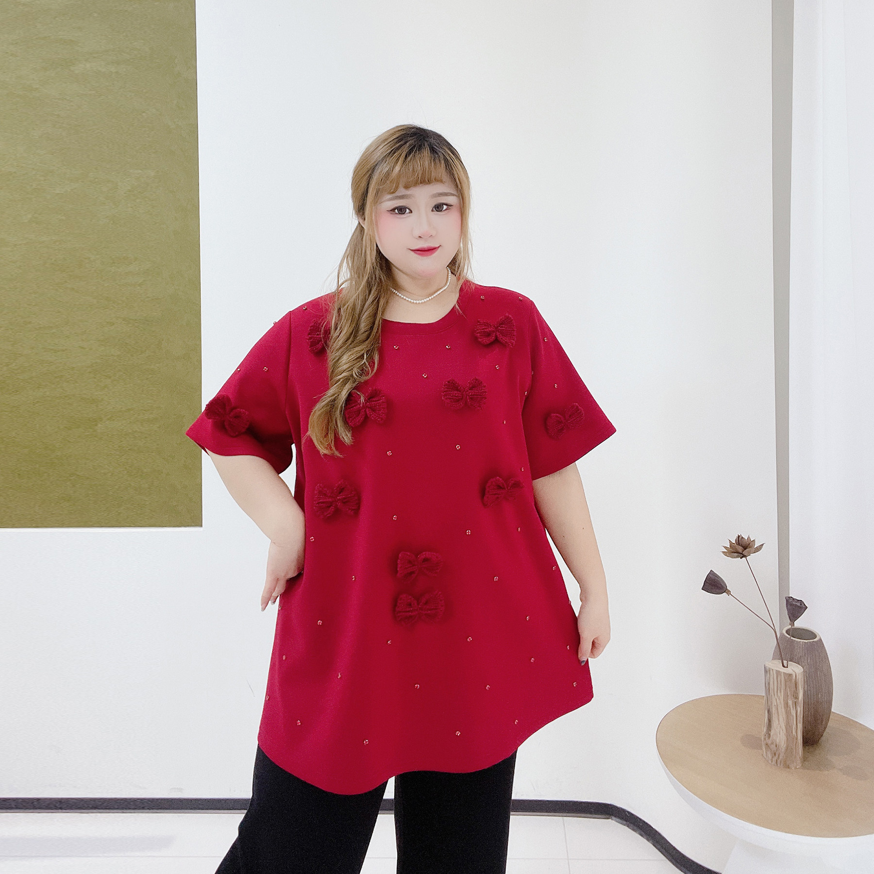 蓬勃温婉知性风胖莹莹大码女装胖mm钉钻减龄蝴蝶结加厚短袖T恤衫,淘宝优惠券,粉丝福利购,淘宝优惠卷