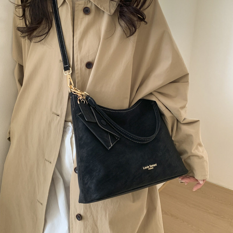 复古麂皮托特包女2025新款大容量通勤韩国小众单肩大包时尚流浪包,淘宝优惠券,粉丝福利购,淘宝优惠卷