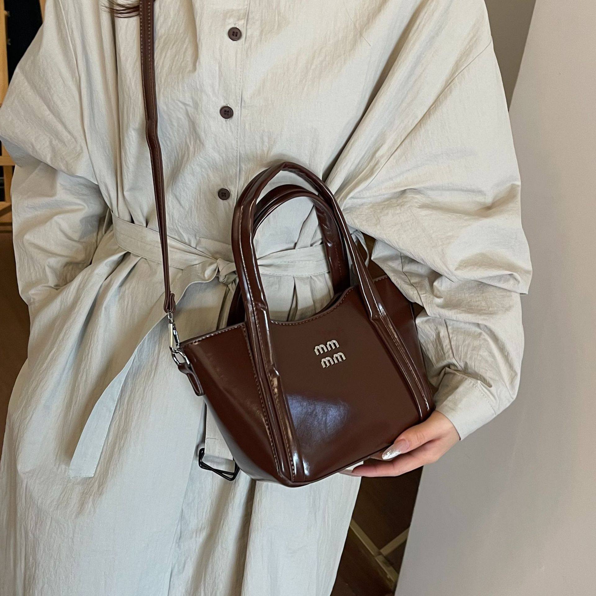 菜篮子水桶包包女式2026新款复古通勤手提包小拎包百搭单肩斜挎包,淘宝优惠券,粉丝福利购,淘宝优惠卷