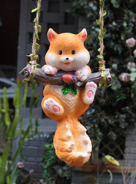 可爱松鼠荡秋千挂件装饰