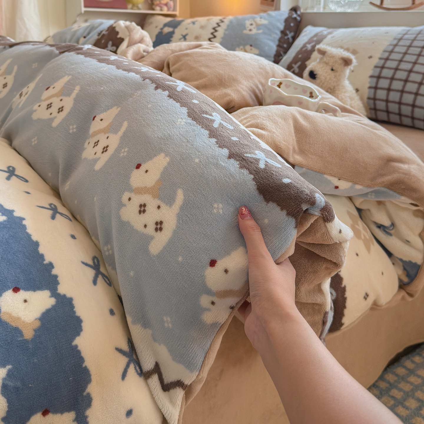 冬季新款卡通牛奶绒四件套双面珊瑚绒被罩加绒床单被套宿舍三件套 - 图3