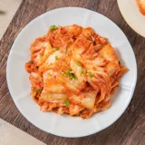 Чистый сад Южной Кореи Кимчи Зонгджиафу острый капуста ствол корейский кимчи кислый рис.