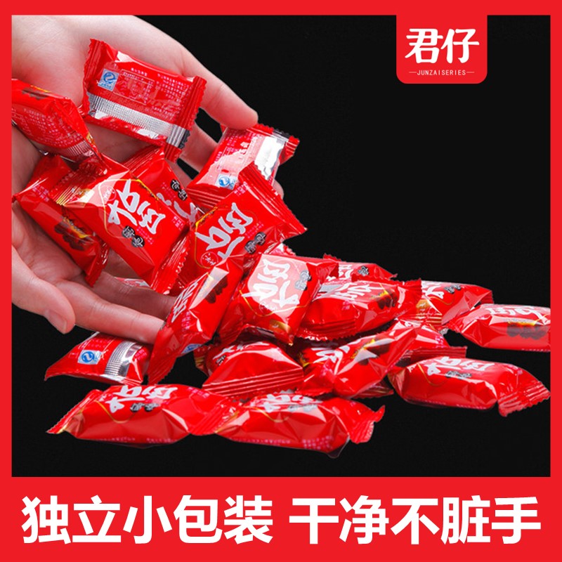 君仔素大刀肉辣条解馋儿时怀旧面筋零食品小吃网红湖南亲嘴烧整箱