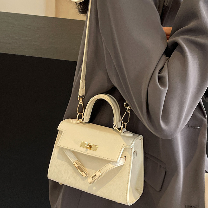 网红爆款小包包女包2025新款高级质感单肩小方包斜挎手拎凯莉包,淘宝优惠券,粉丝福利购,淘宝优惠卷