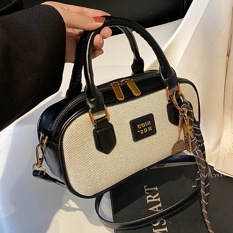 小众复古网红保龄球包女包2025新款百搭手提小方包通勤单肩斜挎包,淘宝优惠券,粉丝福利购,淘宝优惠卷