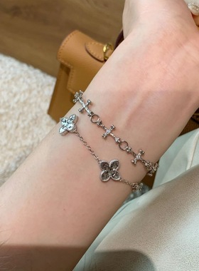 轻奢复古新中式镶钻十字花手链高级感小众时髦大气百搭叠戴款手饰