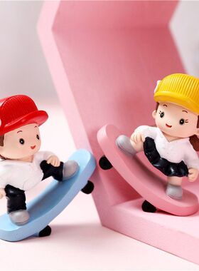 滑板车车载摆件创意可爱家居汽车树脂工艺品蛋糕烘焙卡通摆件