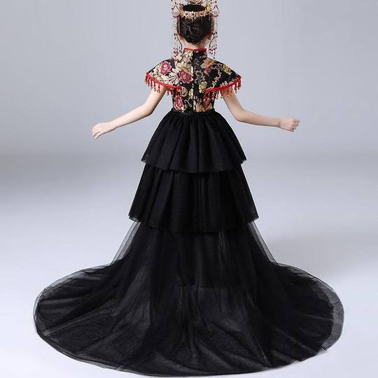 霸气国潮复古儿童走秀演出服中国风连衣裙拖尾礼服女童旗袍裙唐装