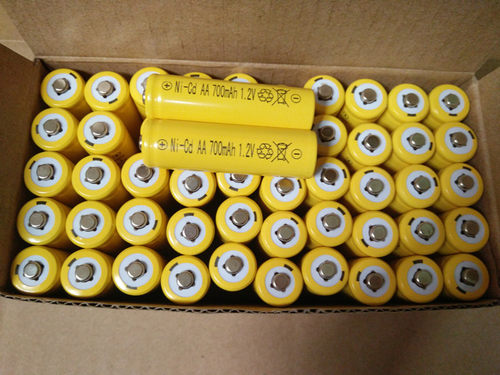 1.2v五号七号电动玩具遥控车拍拍鼓电蚊拍话筒鼠标充电电池700mah - 图1