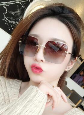 2026新款墨镜女级感防紫外线偏光太阳眼镜无框圆脸大脸显瘦开车