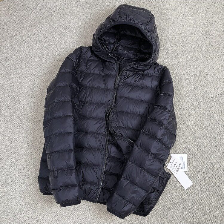 优品轻便女简约连帽轻薄羽绒服短款休闲薄款90白鸭绒外套时尚冬季