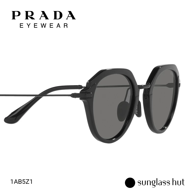 Модные солнцезащитные очки Prada