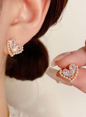 法式复古镶钻爱心珍珠项链耳环套装轻奢高级感锁骨链优雅百搭颈链