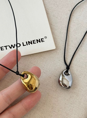 少女CEO娜扎同款金色豆豆黑皮绳项链小众简约毛衣链2024新款项链