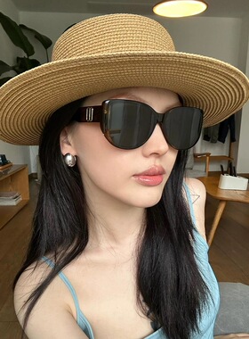 少女CEO超轻猫眼大框墨镜高级感大脸显瘦显脸小防紫外线太阳眼镜