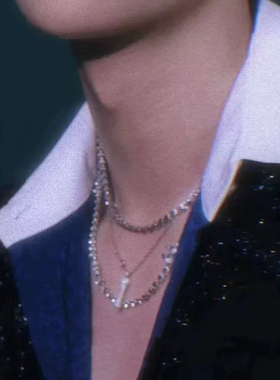 少女CEO王一博同款骨头项链男女同款轻奢小众设计高级毛衣链项链