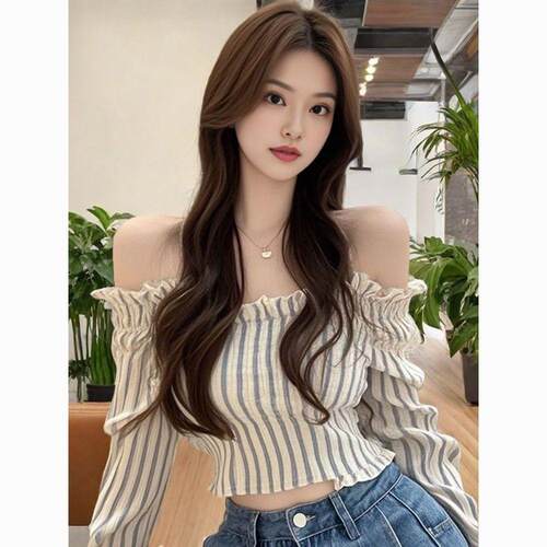 纯欲风辣妹一字肩条纹上衣女2026春季新款浪漫气质露背显瘦衬衫潮 - 图3