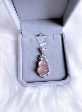 天然玉髓葫芦项链女款时尚百搭小众设计感吊坠送女友礼物