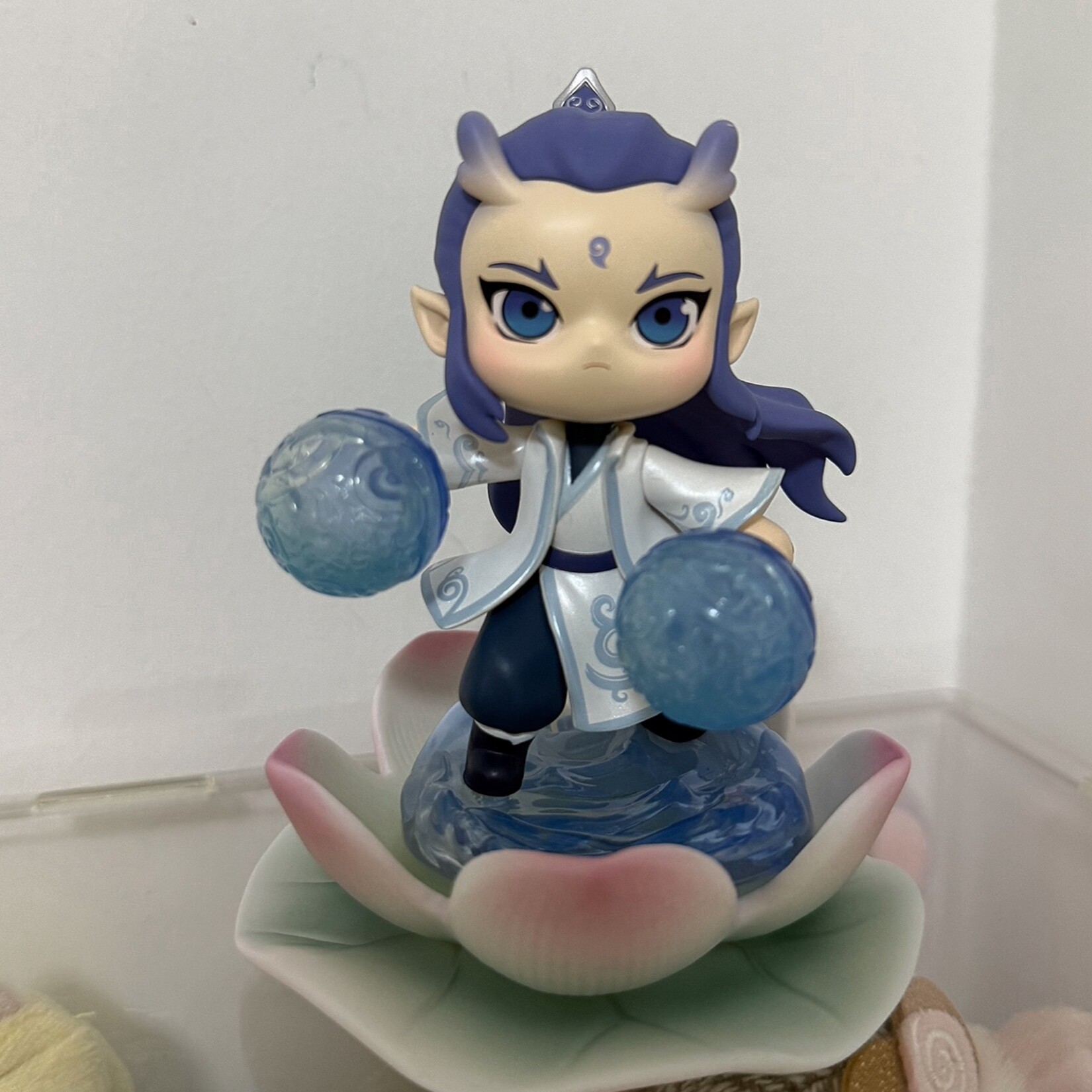 泡泡玛特敖丙哪吒之魔童闹海天生羁绊系列盲盒莲花底座收纳展示盒