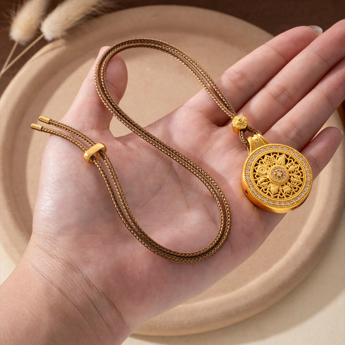 「老铺家同款」黄金吊坠挂绳女款手工编织项链绳子八宝罗盘吊坠 - 图2