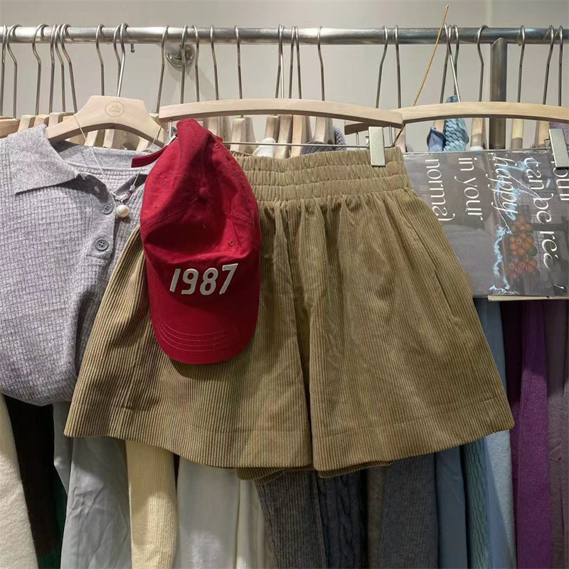 2025秋季灯芯绒纯色蓬蓬短裤休闲裤裤子女高腰A字裤欧货直筒女士 - 图3